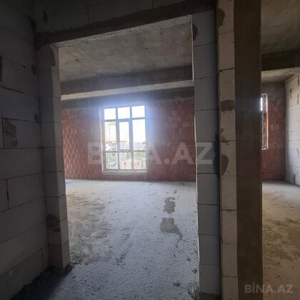 3 otaqlı Yeni tikili, Qara Qarayev m., Bakı