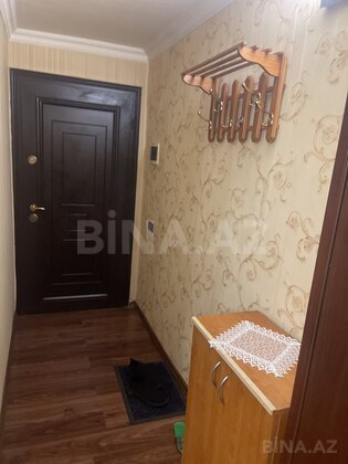 2 otaqlı Köhnə tikili, Elmlər Akademiyası m., Bakı