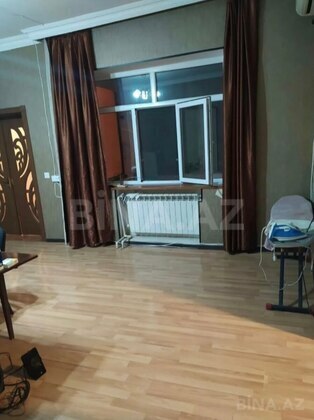3 otaqlı Həyət evi/Bağ evi, Nizami m., Bakı