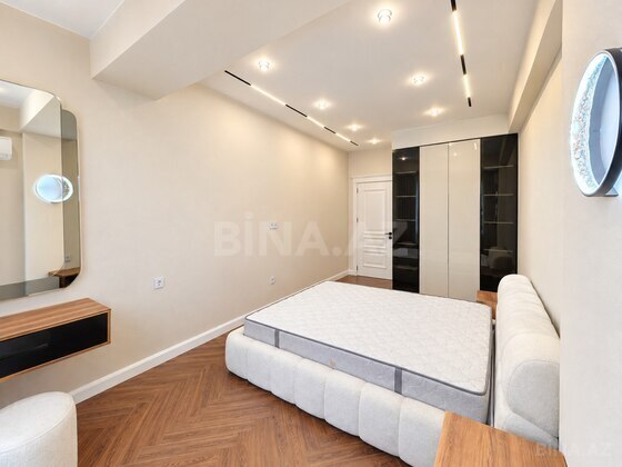 3 otaqlı Yeni tikili, Şah İsmayıl Xətai m., Bakı