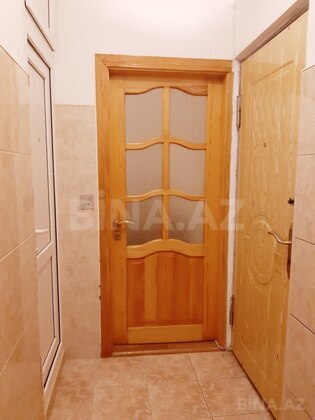 2 otaqlı Köhnə tikili, Memar Əcəmi m., Bakı
