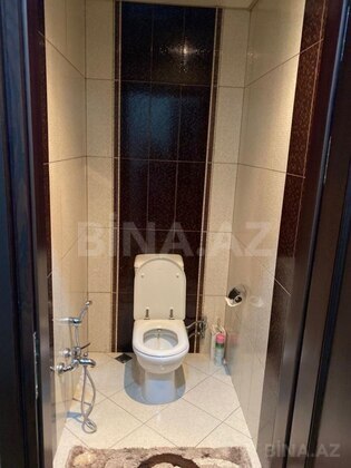 2 otaqlı Köhnə tikili, Şah İsmayıl Xətai m., Bakı
