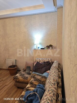 3 otaqlı Köhnə tikili, Neftçilər m., Bakı