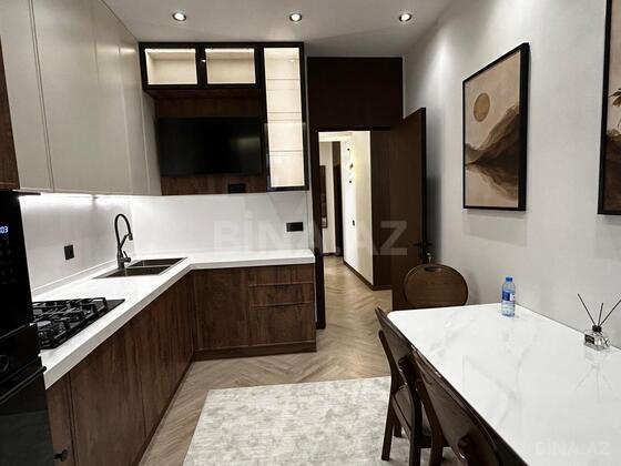 3 otaqlı Yeni tikili, Şah İsmayıl Xətai m., Bakı