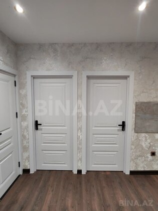 3 otaqlı Köhnə tikili, Xalqlar Dostluğu m., Bakı