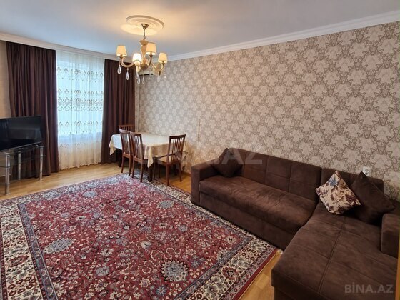 3 otaqlı Yeni tikili, Memar Əcəmi m., Bakı