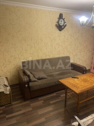 2 otaqlı Köhnə tikili, İnşaatçılar m., Bakı
