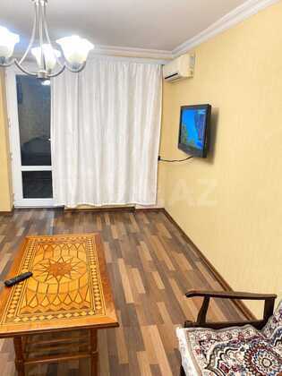 2 otaqlı Köhnə tikili, İnşaatçılar m., Bakı