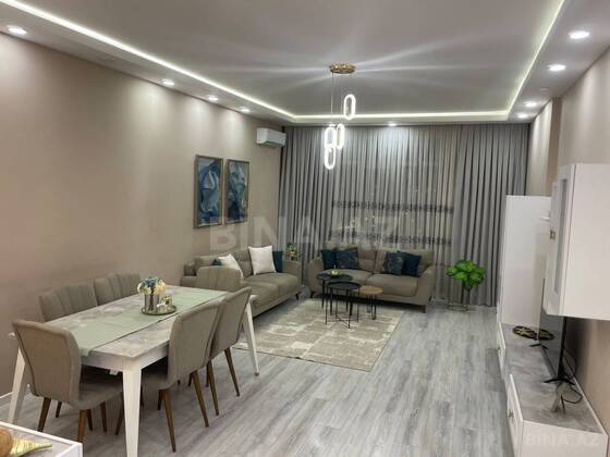 3 otaqlı Yeni tikili, Şah İsmayıl Xətai m., Bakı