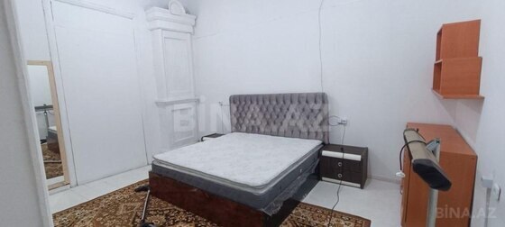 2 otaqlı Köhnə tikili, Nizami m., Bakı