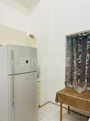 2 otaqlı Köhnə tikili, Sahil m., Bakı