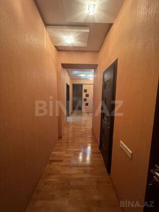 3 otaqlı Yeni tikili, Şah İsmayıl Xətai m., Bakı