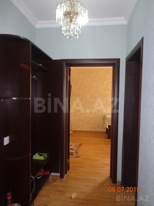 2 otaqlı Köhnə tikili, Elmlər Akademiyası m., Bakı