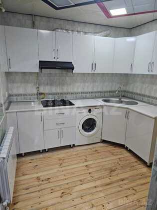 4 otaqlı Köhnə tikili, Badamdar q., Bakı