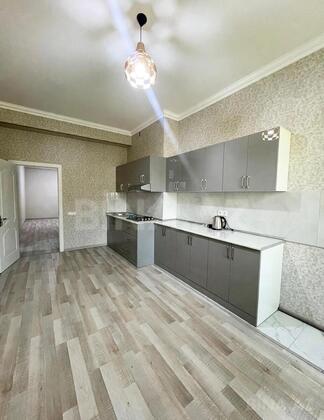 3 otaqlı Yeni tikili, Memar Əcəmi m., Bakı