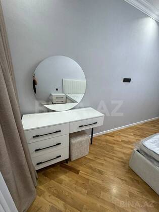 3 otaqlı Yeni tikili, 28 May m., Bakı
