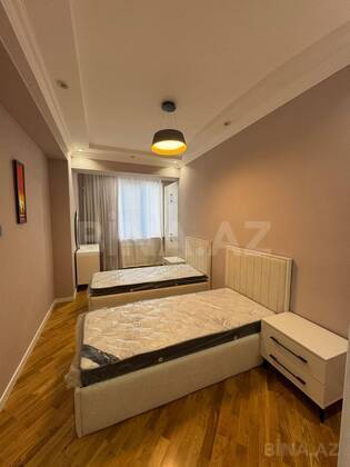 3 otaqlı Yeni tikili, 28 May m., Bakı