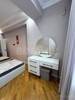 3 otaqlı Yeni tikili, 28 May m., Bakı