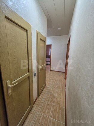 3 otaqlı Köhnə tikili, Həzi Aslanov m., Bakı