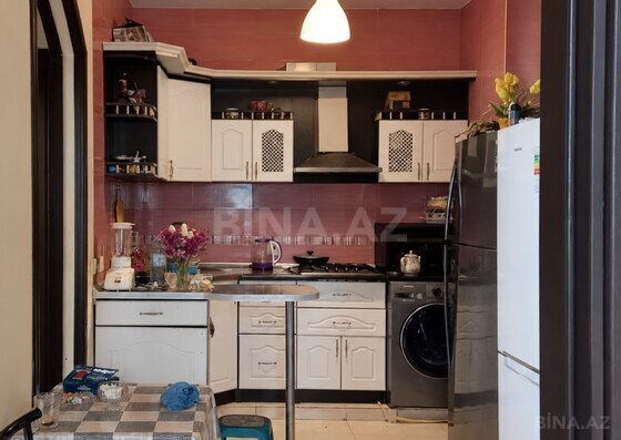 3 otaqlı Yeni tikili, Nizami m., Bakı