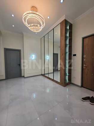 3 otaqlı Yeni tikili, 28 May m., Bakı