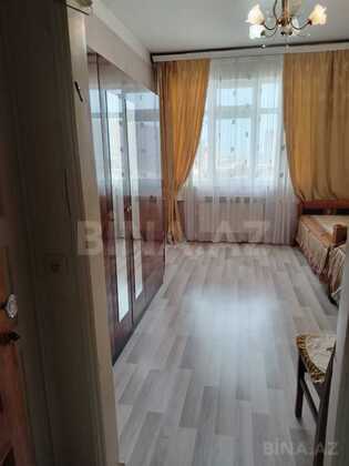 2 otaqlı Köhnə tikili, Memar Əcəmi m., Bakı
