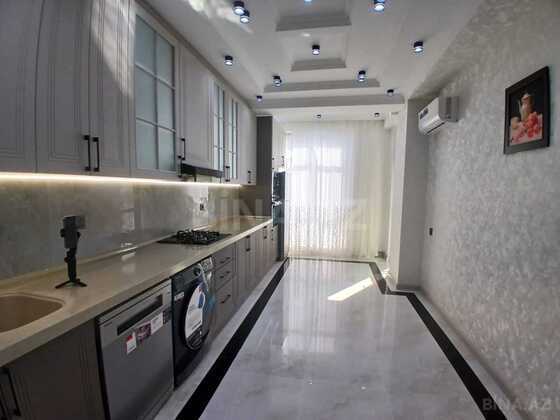 3 otaqlı Yeni tikili, Qara Qarayev m., Bakı