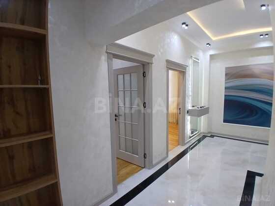 3 otaqlı Yeni tikili, Qara Qarayev m., Bakı