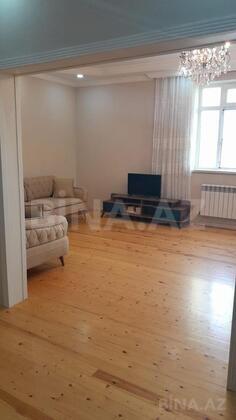 8 otaqlı Həyət evi/Bağ evi, Bakıxanov q., Bakı