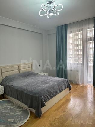3 otaqlı Yeni tikili, Şah İsmayıl Xətai m., Bakı