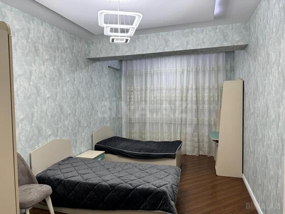 3 otaqlı Yeni tikili, 28 May m., Bakı