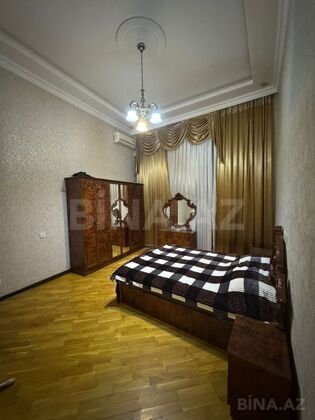 2 otaqlı Köhnə tikili, Sahil m., Bakı