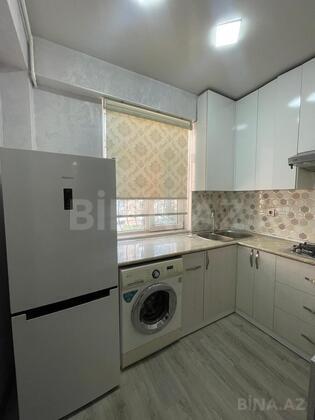 2 otaqlı Köhnə tikili, Xalqlar Dostluğu m., Bakı