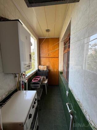 2 otaqlı Köhnə tikili, Azadlıq Prospekti m., Bakı