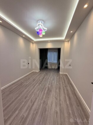 3 otaqlı Köhnə tikili, Həzi Aslanov m., Bakı