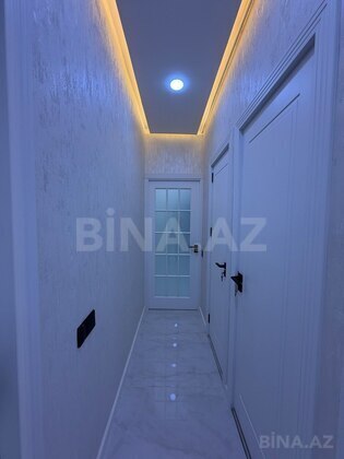 3 otaqlı Köhnə tikili, Həzi Aslanov m., Bakı