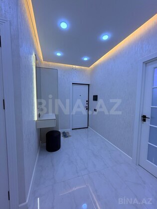3 otaqlı Köhnə tikili, Həzi Aslanov m., Bakı