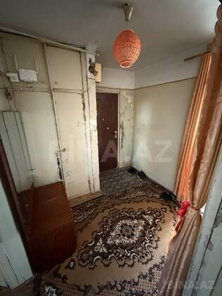 3 otaqlı Köhnə tikili, 8-ci kilometr q., Bakı