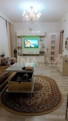 2 otaqlı Köhnə tikili, Elmlər Akademiyası m., Bakı