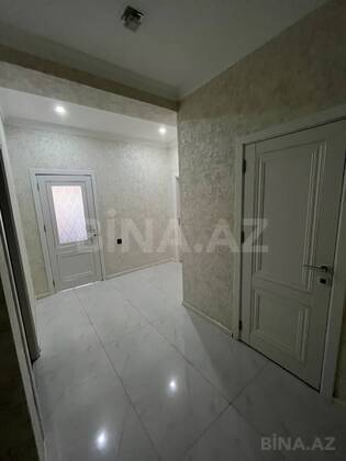 3 otaqlı Yeni tikili, Şah İsmayıl Xətai m., Bakı