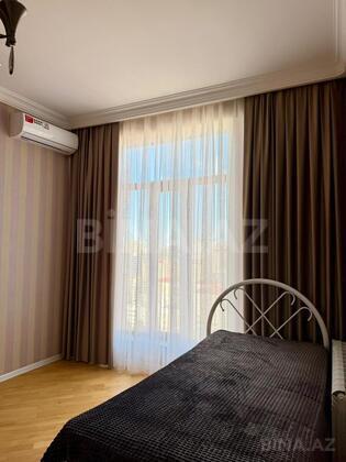 3 otaqlı Yeni tikili, Şah İsmayıl Xətai m., Bakı
