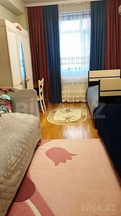 3 otaqlı Yeni tikili, Nizami r., Bakı