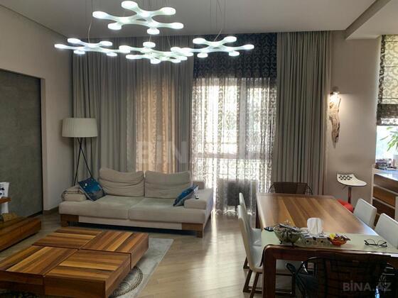 3 otaqlı Yeni tikili, 8 Noyabr m., Bakı