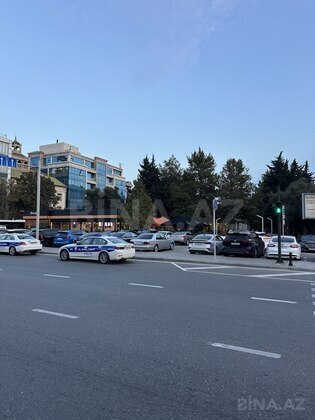 3 otaqlı Köhnə tikili, Binəqədi r., Bakı