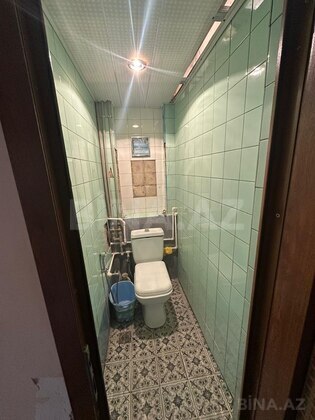 3 otaqlı Köhnə tikili, Nizami m., Bakı