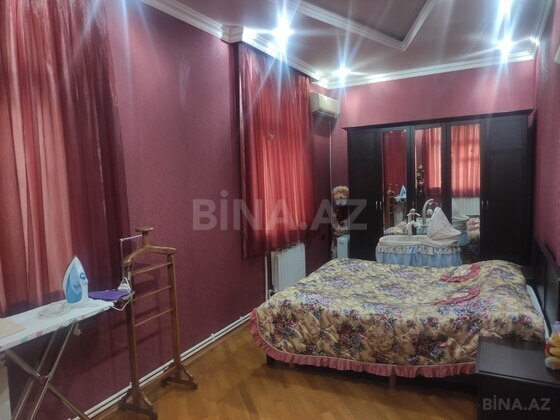 3 otaqlı Köhnə tikili, Nəsimi r., Bakı