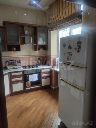 3 otaqlı Köhnə tikili, Nəsimi r., Bakı