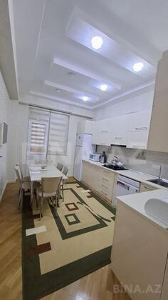 3 otaqlı Yeni tikili, Qara Qarayev m., Bakı