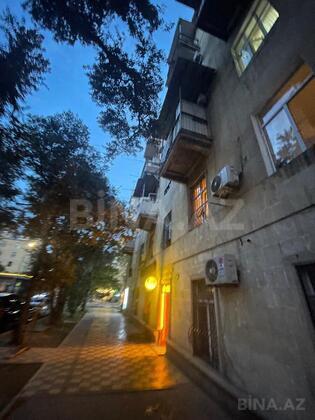 3 otaqlı Yeni tikili, Elmlər Akademiyası m., Bakı
