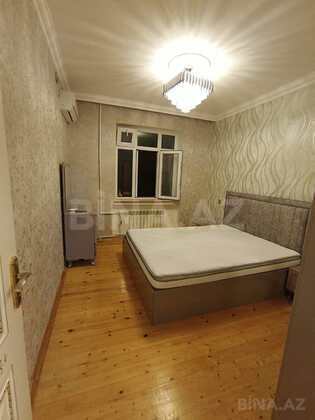 3 otaqlı Köhnə tikili, Qaraçuxur q., Bakı